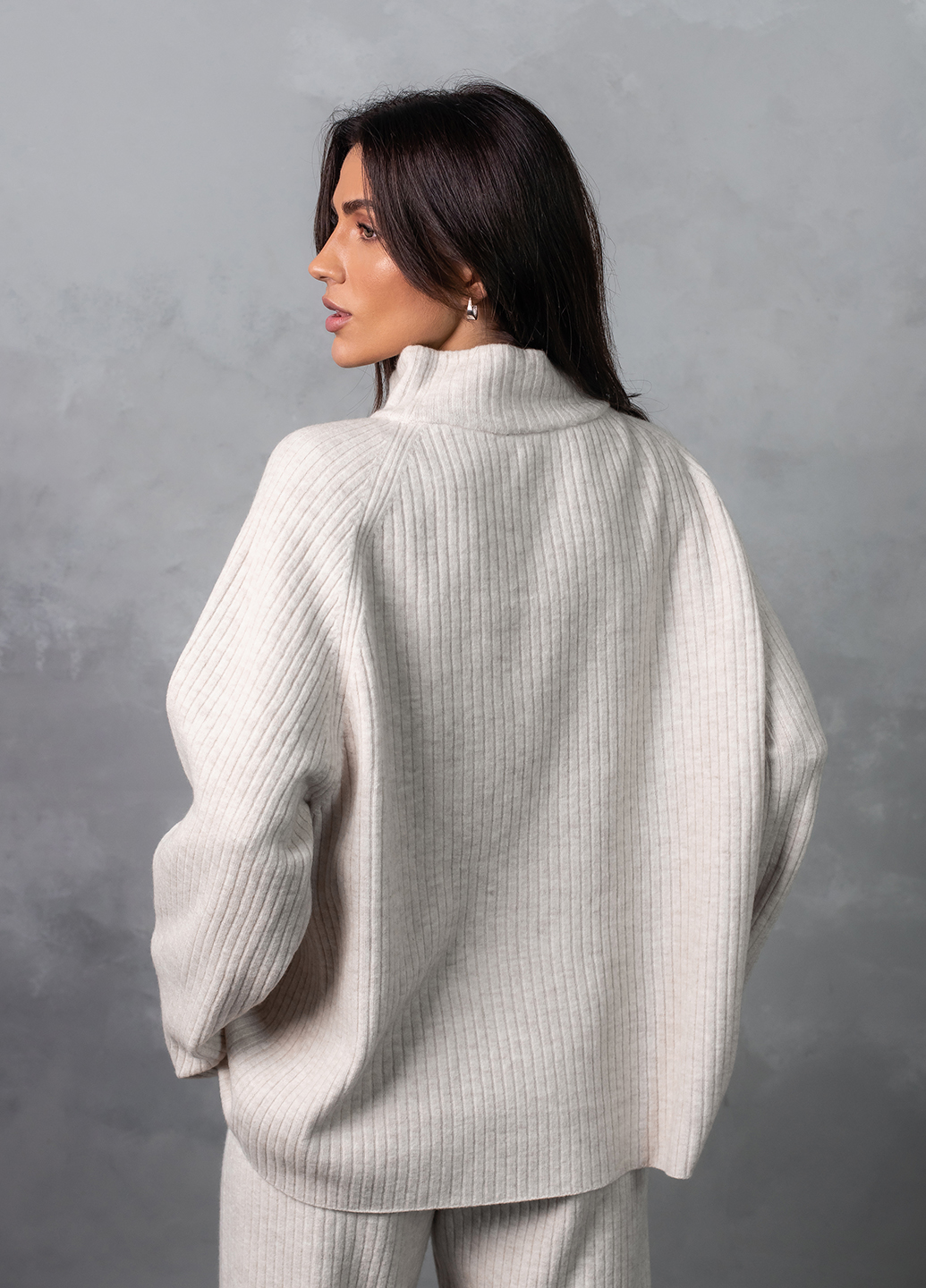 Светр жіночий 1200