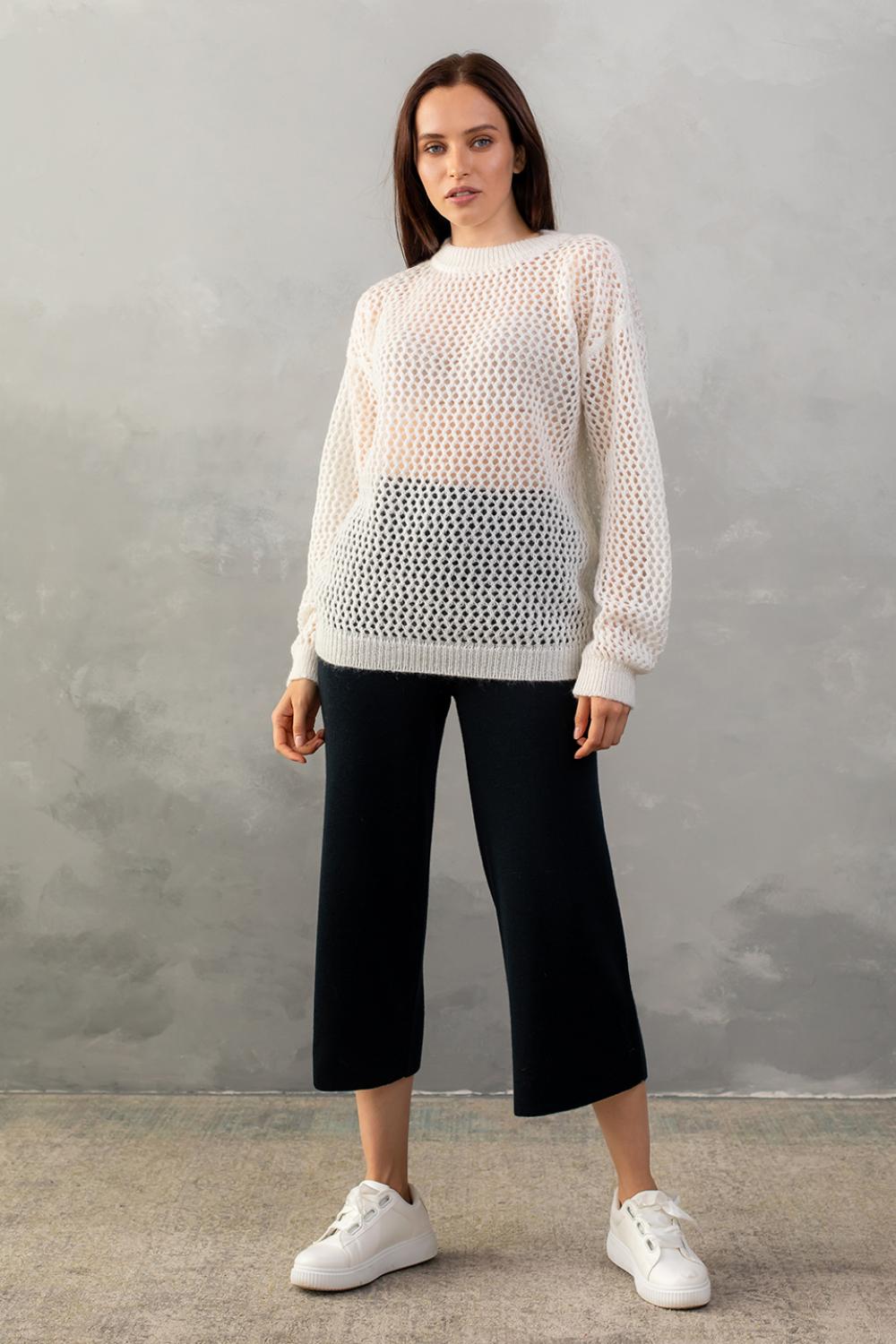 Ажурний джемпер з мохеру 0124