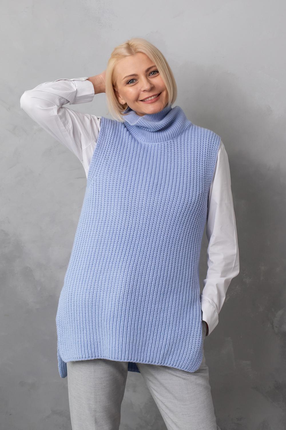 Жилет з високою горловиною 0109