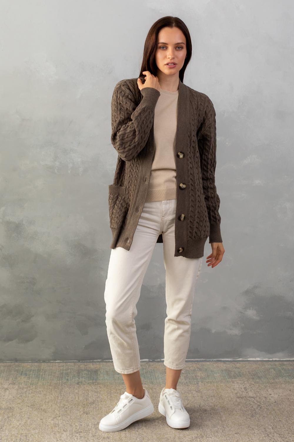 Кардиган в класичному стилі 0120